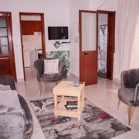 Escape House Appartement Tarrafal  Buitenkant foto