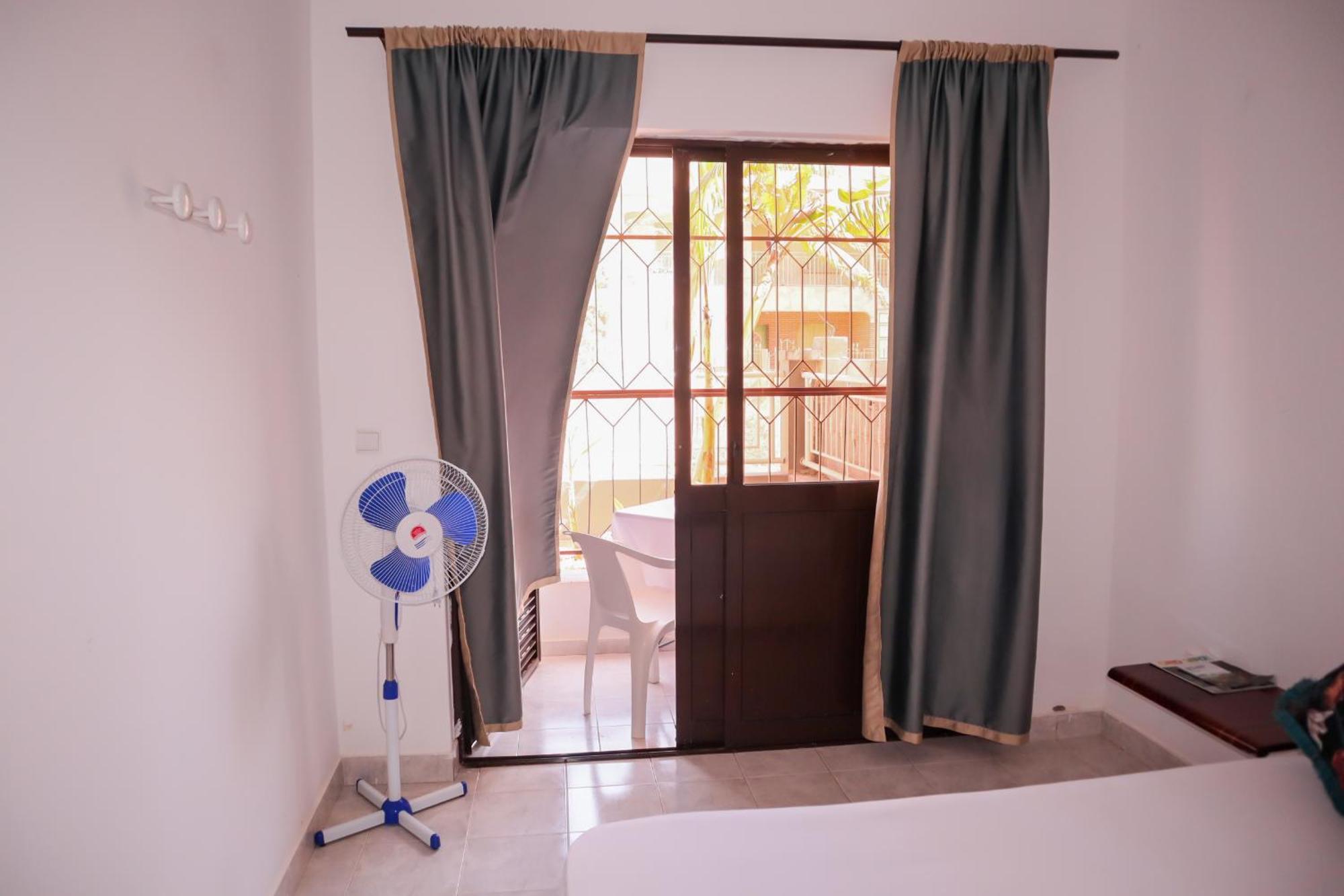 Escape House Appartement Tarrafal  Buitenkant foto