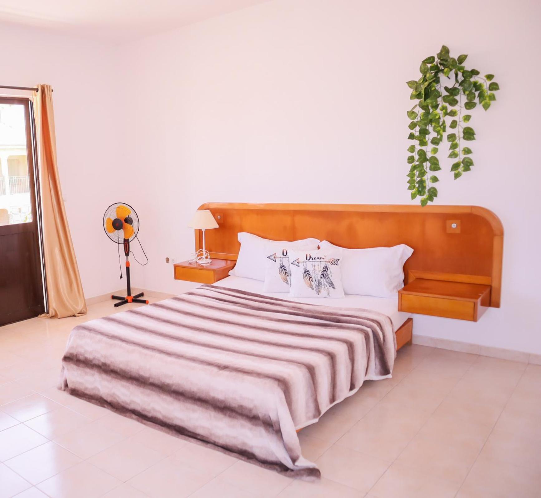 Escape House Appartement Tarrafal  Buitenkant foto