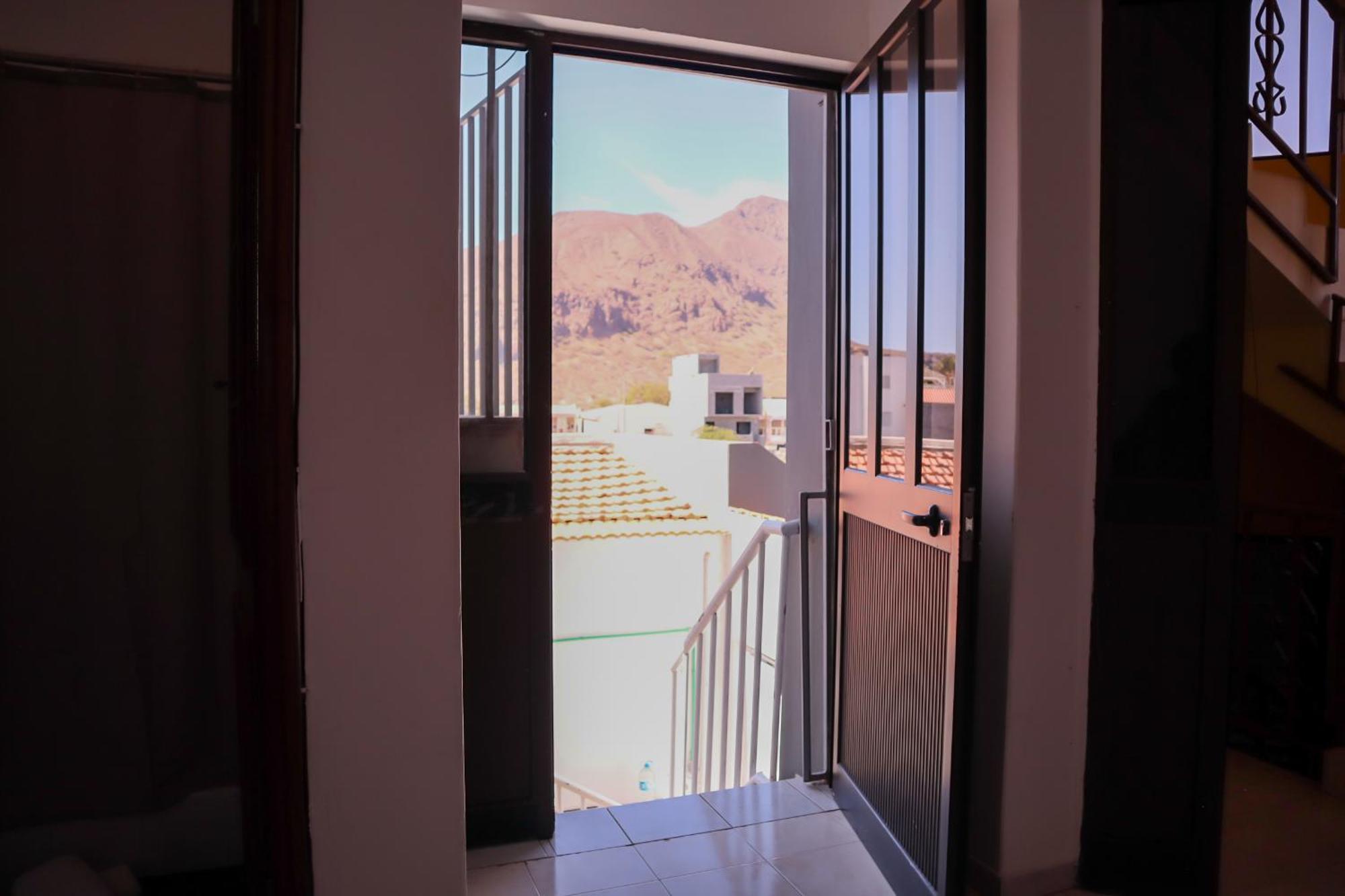 Escape House Appartement Tarrafal  Buitenkant foto